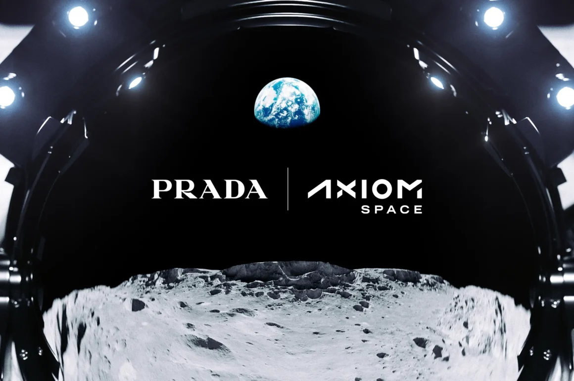 Prada X NASA Luxury Fashion saavuttaa Kuun