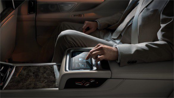 tabletti uusi bmw 7