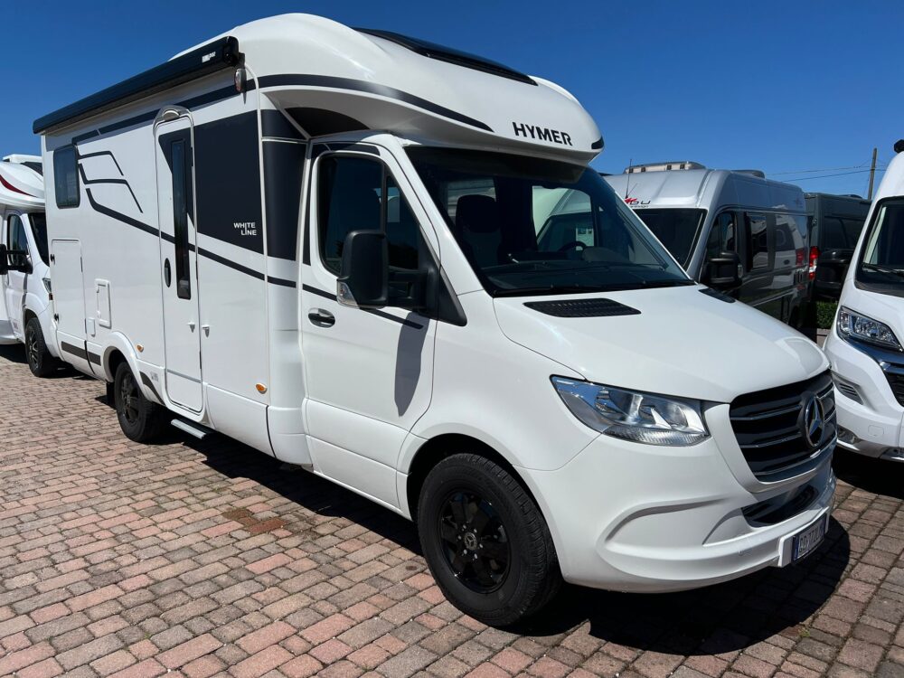 Hymer B Mc -matkailuauto