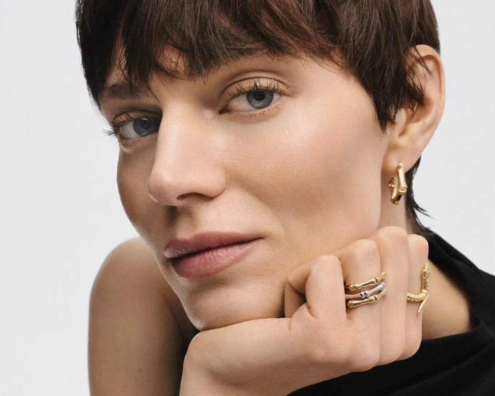 Kultaiset korvakorut