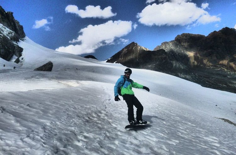 Lumilautailun ajotyyli