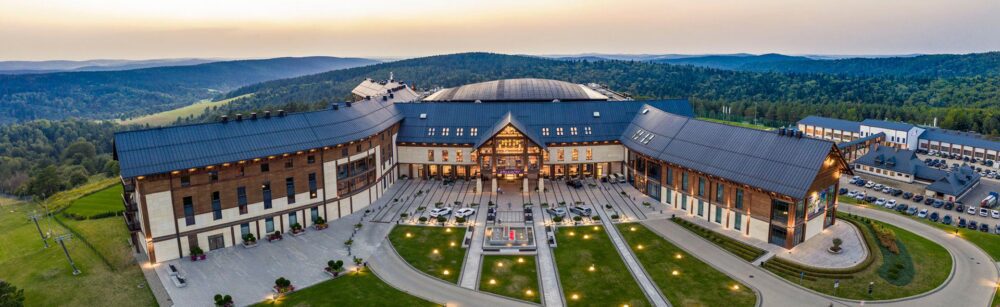 Minkä hotellin vuorilla valita