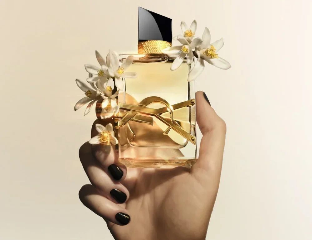 Perfumy Damskie Ysl Libre Vapaus Suljettu Pulloon Scaled 1