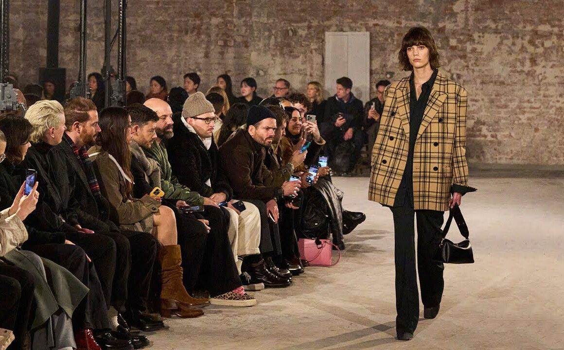 Uusi Ami Paris -kokoelma Syksy Talvi 2025