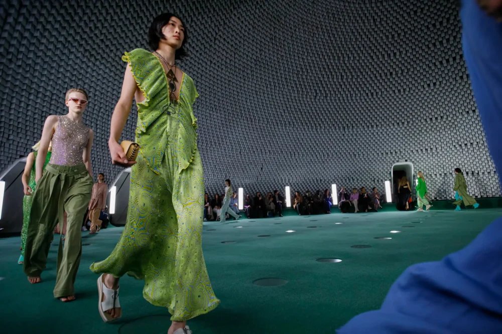 Stella Mccartney Muotinäytös