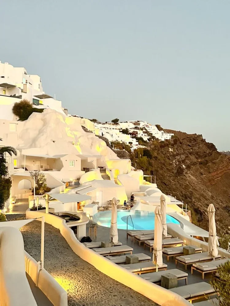 Premium-hotellit Santorinilla